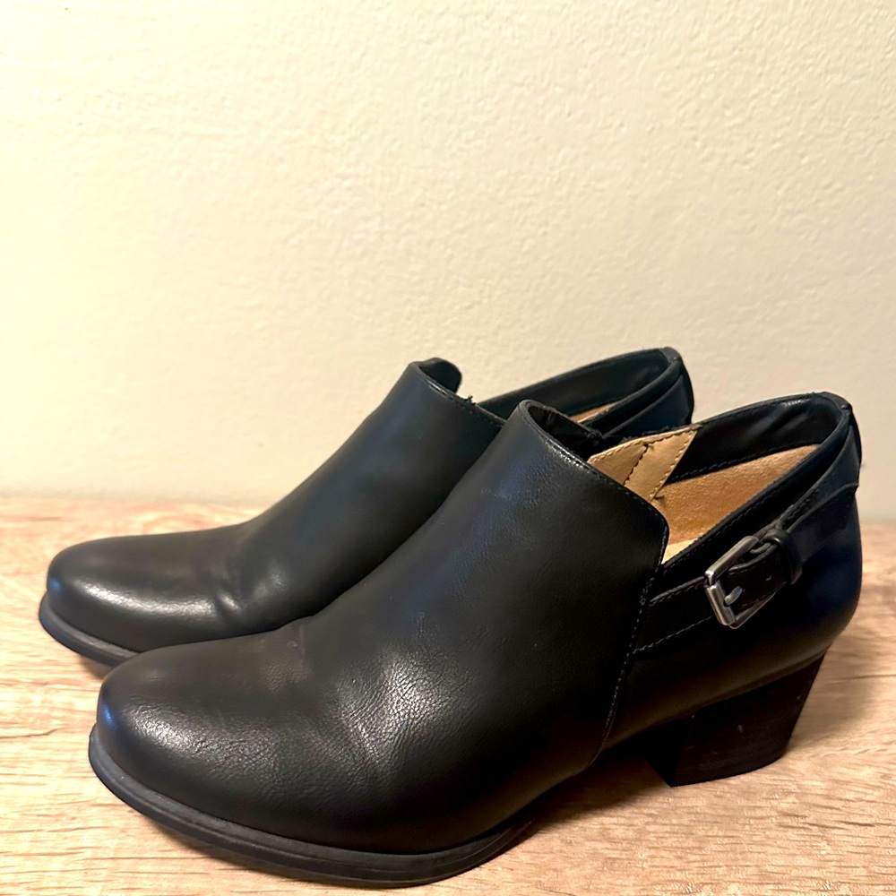 Women’s Soul Naturalizer black booties